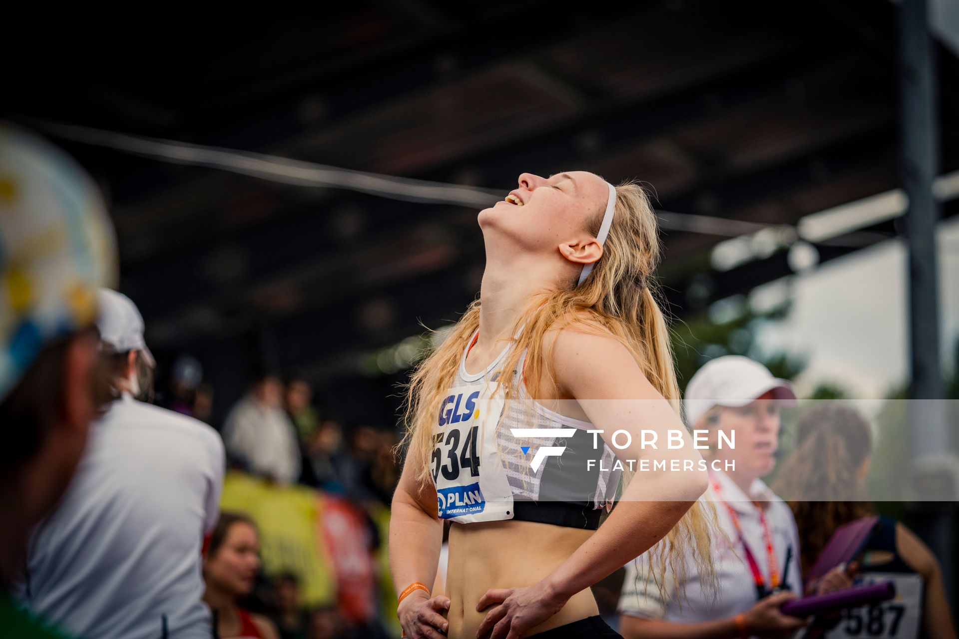 Lotte Margarethe Claus (StG Team Sachsen-Anhalt) am 29.05.2022 waehrend der Deutschen Meisterschaften Langstaffel im Otto-Schott-Sportzentrum in Mainz